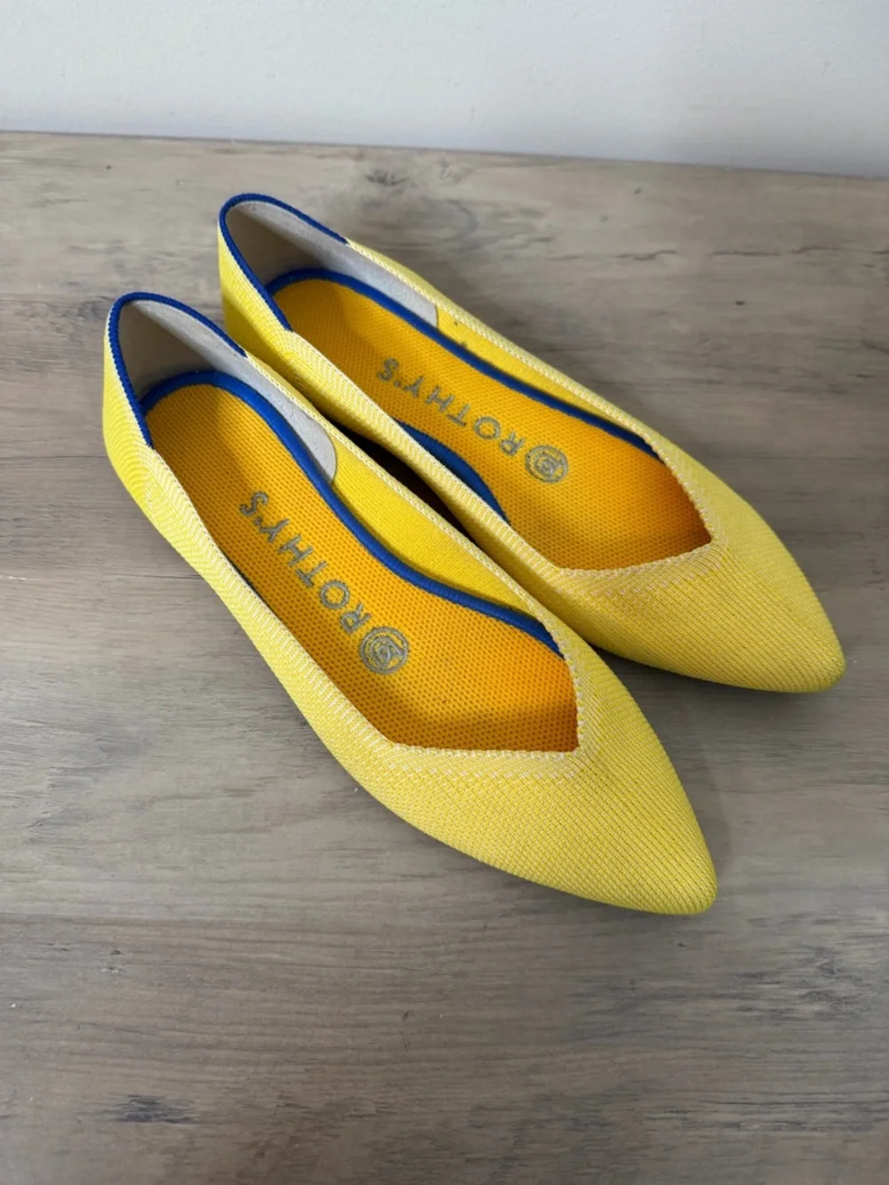 Rothy’s The Point Flats Ballet Marigold Butter Yellow Women’s Size US 6 - Picture 2 of 6